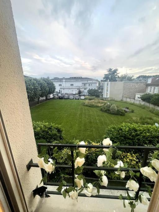 Wondersuite Appartement - Centre Ville Avec Parking Couvert -15Mn De Paris Et 10 Mn De Stade De France, Wifi, Netflix Deuil-la-Barre Eksteriør billede